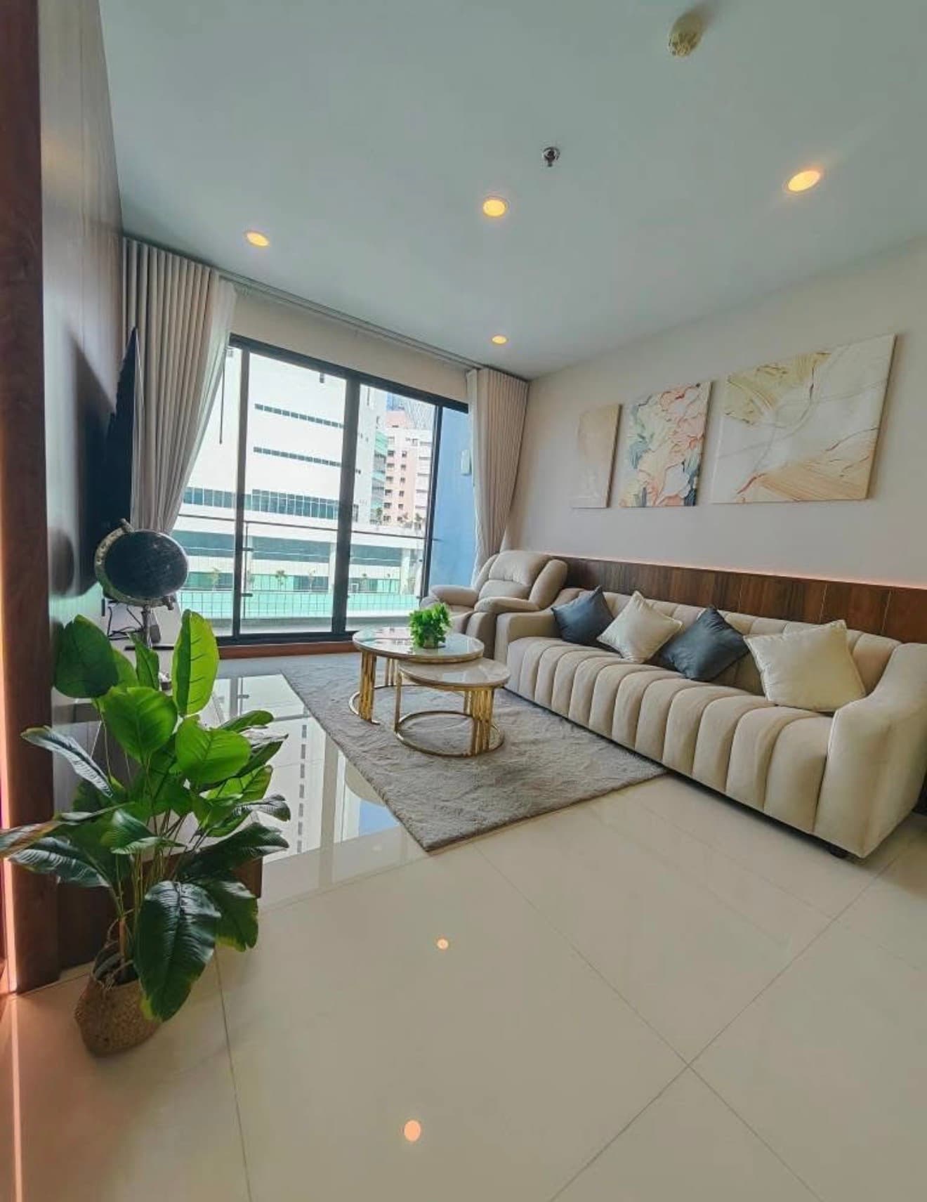 Supalai Premier Charoen Nakorn - Image 1