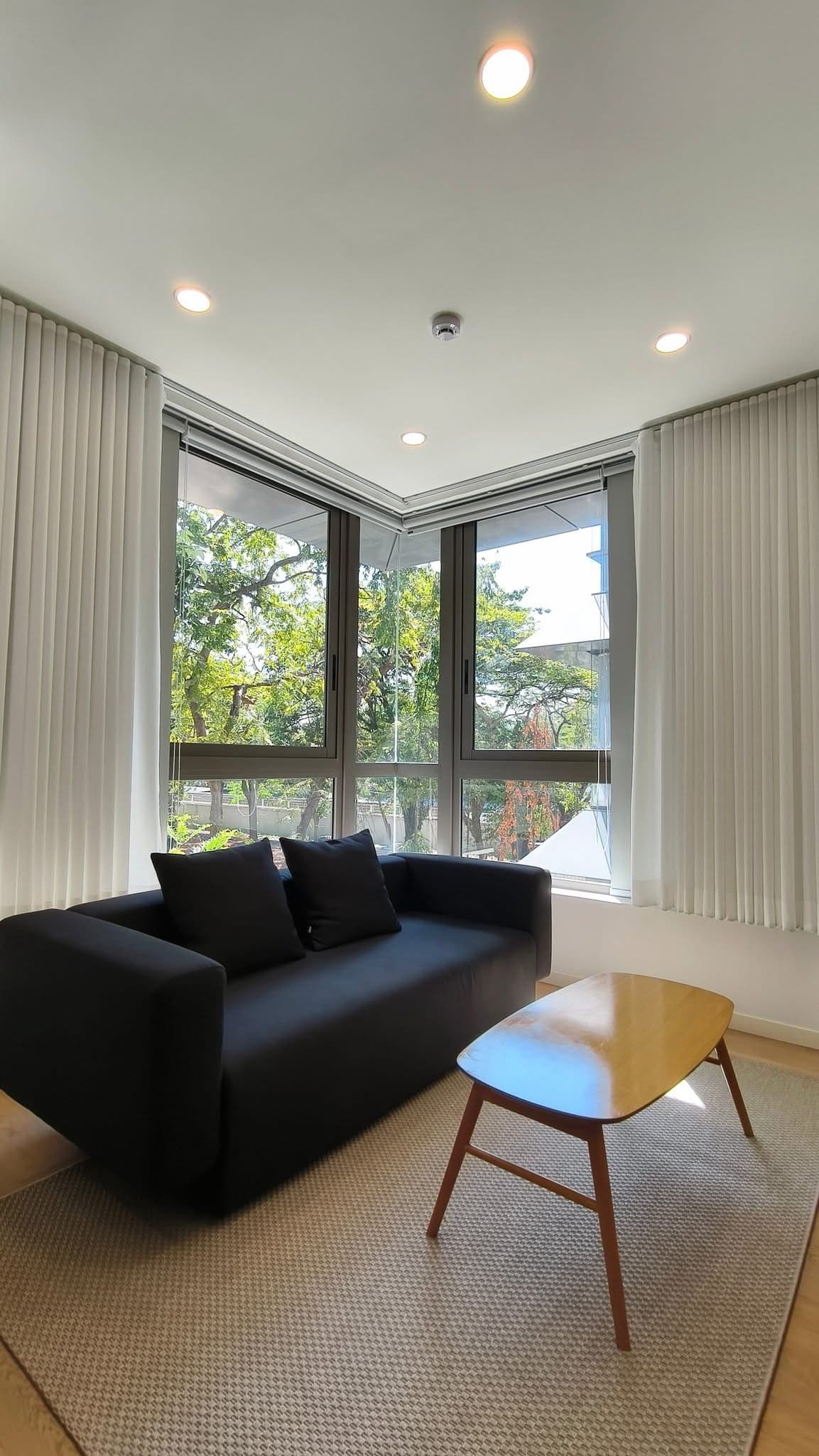 Holme Ekkamai 22 - Image 1