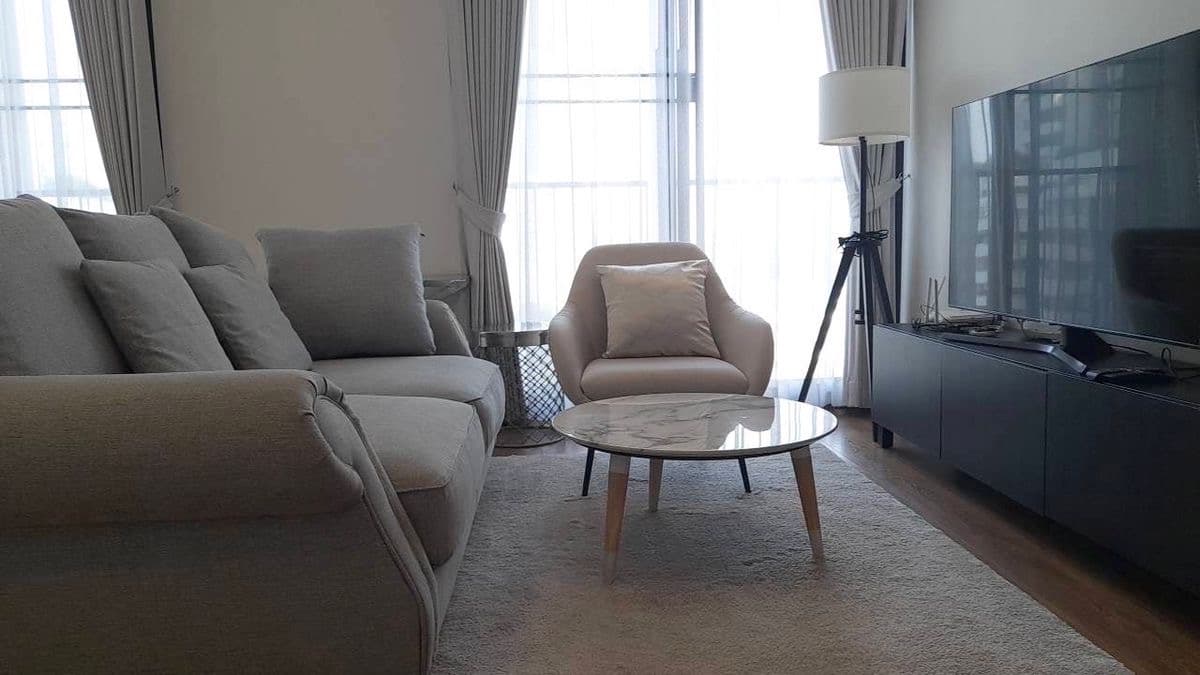 Noble BE33 - Image 1