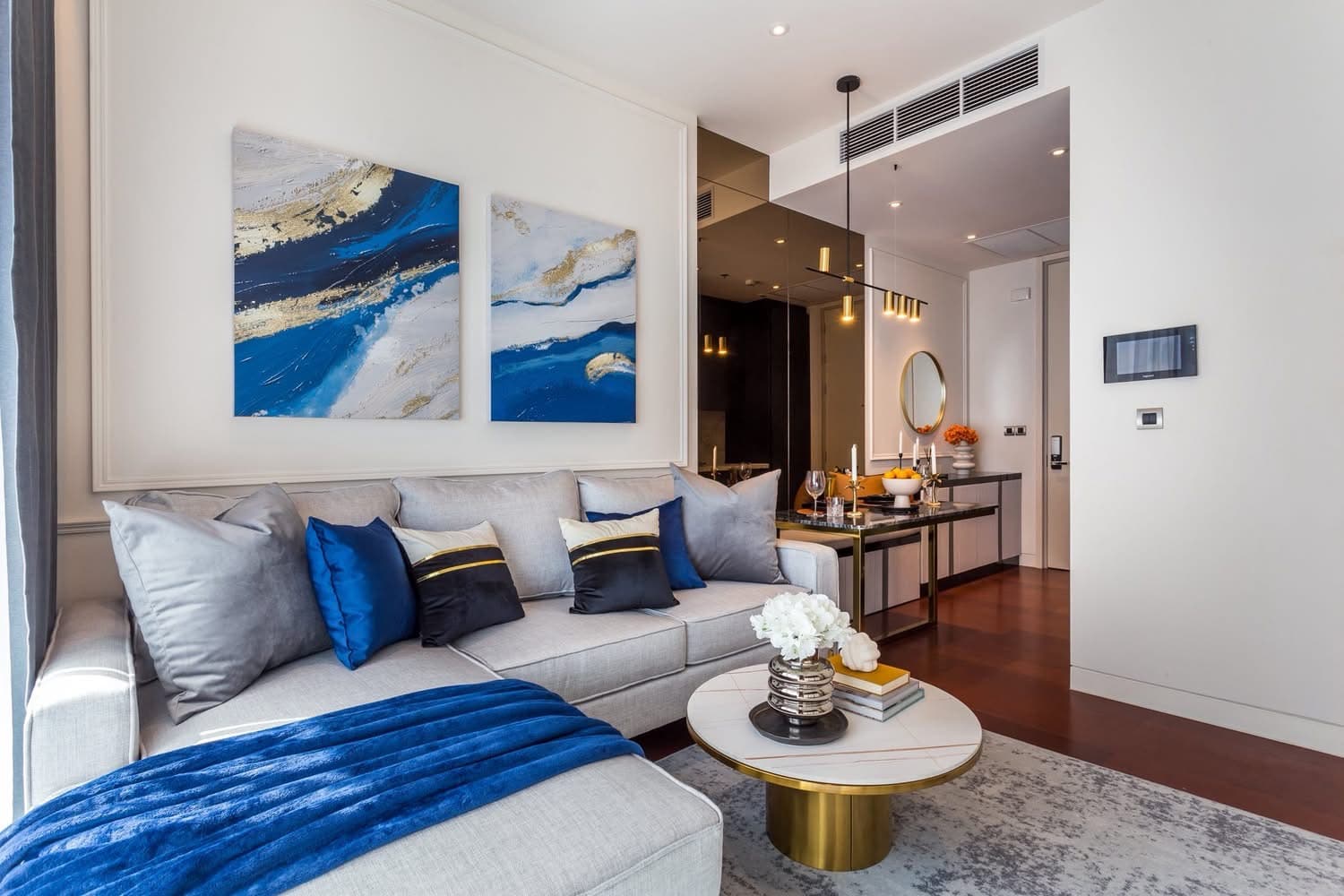 Khun by Yoo - Image 1