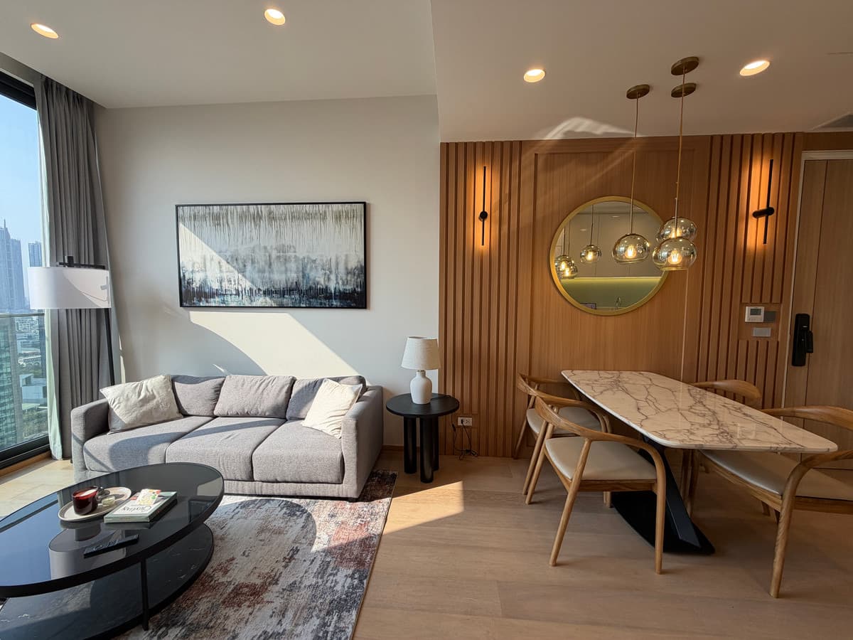 Anil Sathorn - Image 1